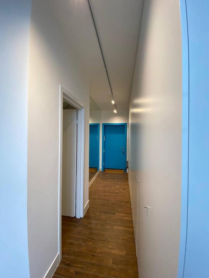 Stylish 1 Bedroom Studio Near Most City Dnipro Exterior foto