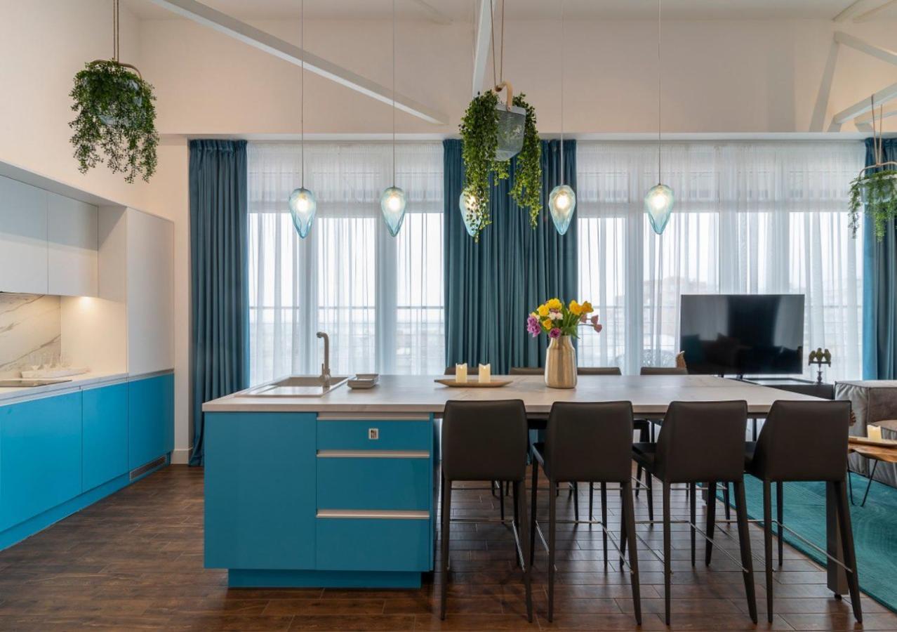 Stylish 1 Bedroom Studio Near Most City Dnipro Exterior foto