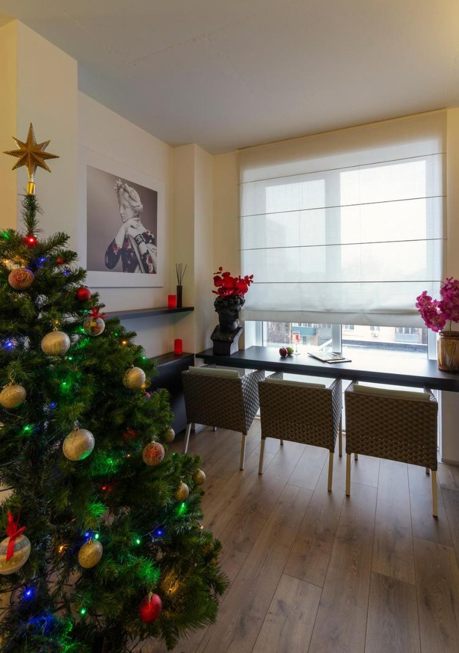 Stylish 1 Bedroom Studio Near Most City Dnipro Exterior foto